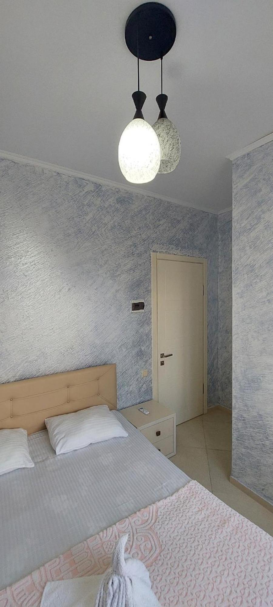 Hotel Ergo バトゥーミ エクステリア 写真