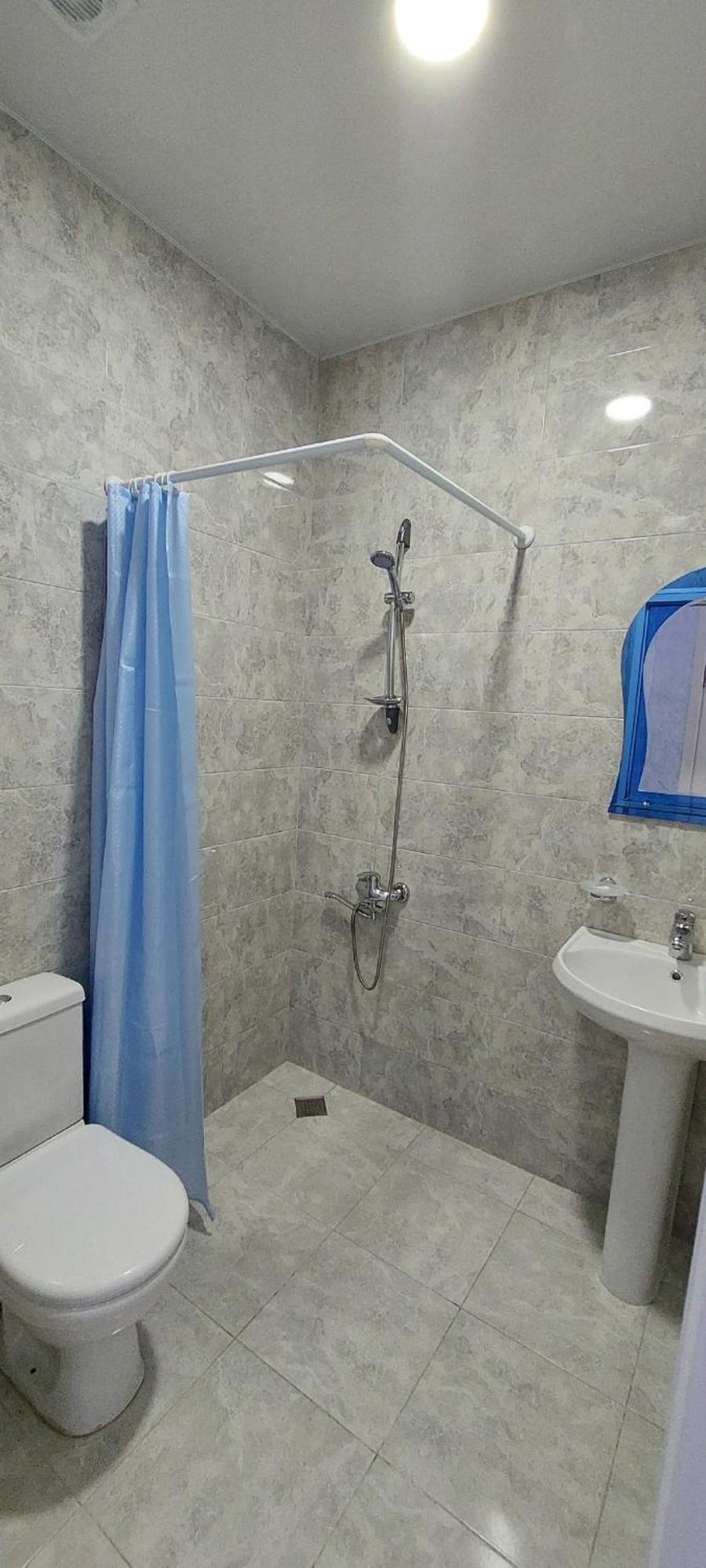 Hotel Ergo バトゥーミ エクステリア 写真